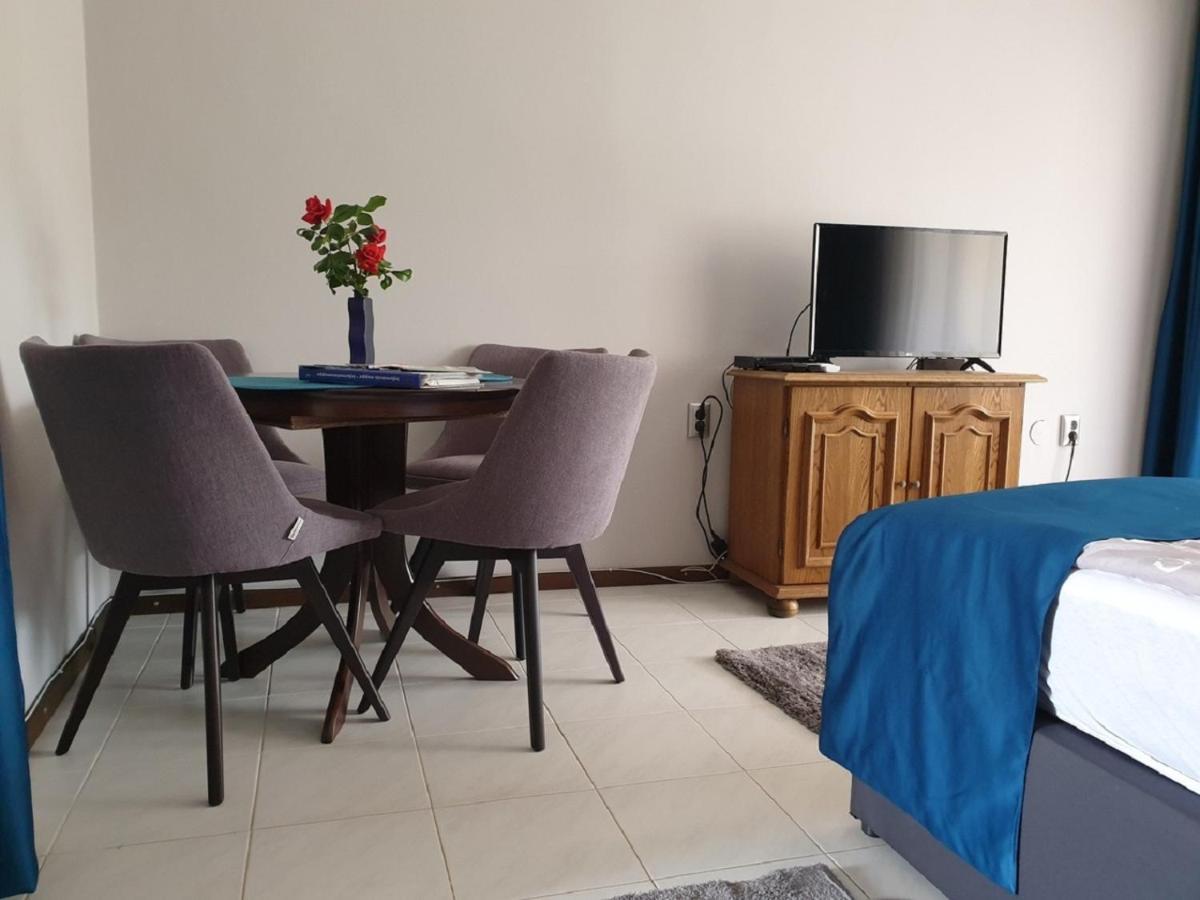 Titi Classic & Trendy Apartman Bük Eksteriør billede